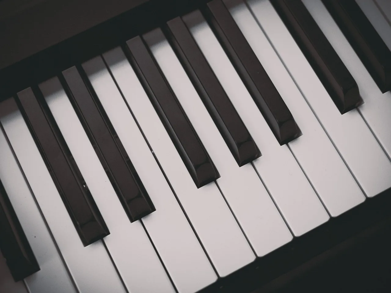 Clavier de piano en gros plan Clavier de piano en gros plan