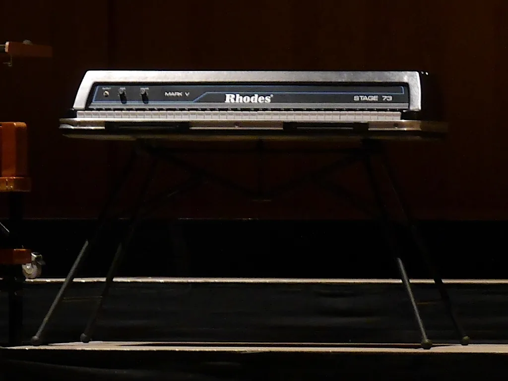 Rhodes electric piano on stage