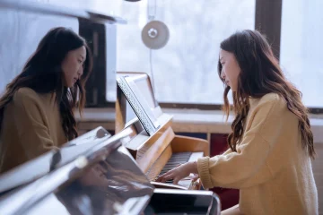 Yamaha and Roland FP-10 Digital Piano Comparison