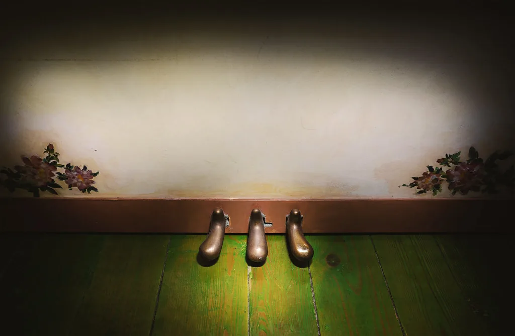 Antique acoustic piano pedals