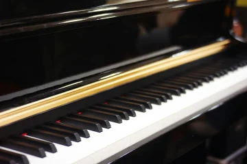 Comment choisir le meuble pour son piano Yamaha P45