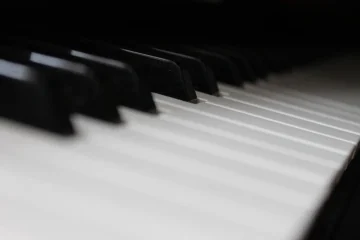 Pourquoi investir dans un piano Yamaha quart de queue